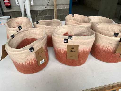 Fair Trade mand/plantpot wolvilt +/- Ø25 x 20 cm hoog (12x)