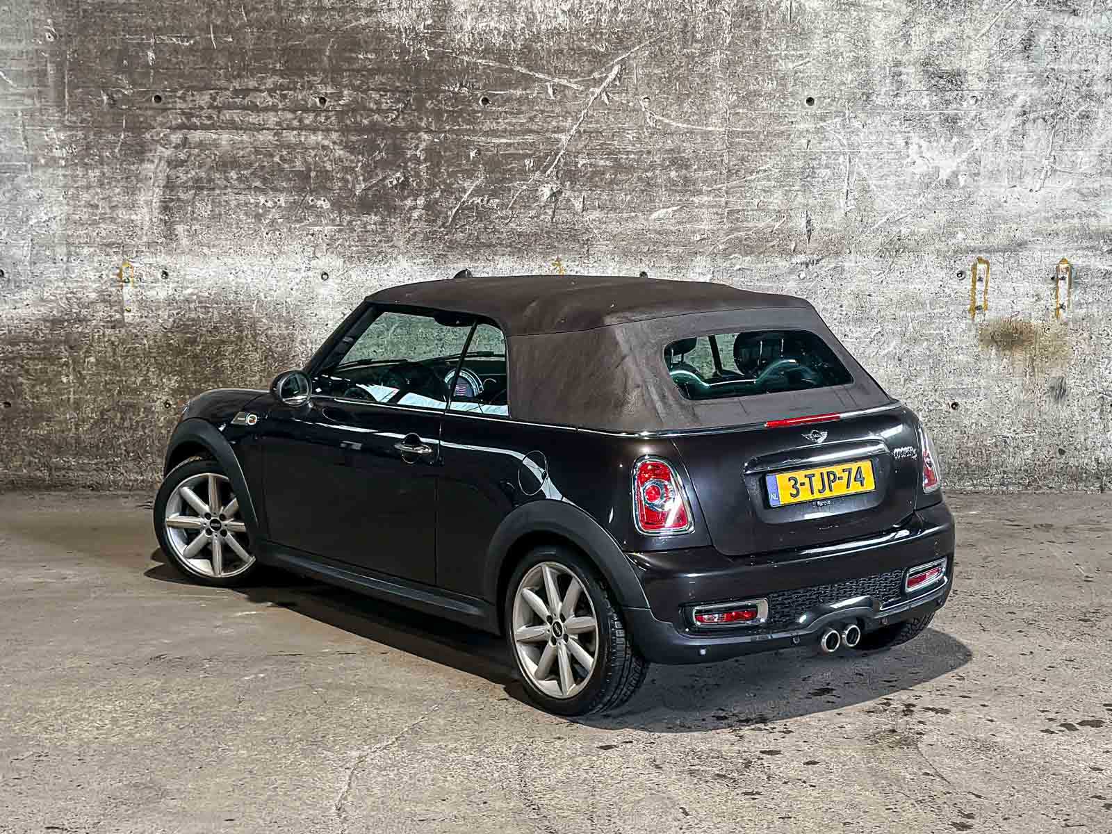 Mini Cooper S Cabriolet 1.6 184pk 2014 AUTOMAAT (Origineel-NL), 3-TJP-74