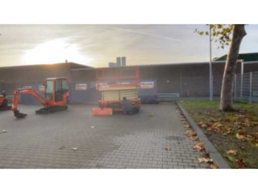 c43f2b77-b0e4-4c0b-82d7-5ad660382571.mp4