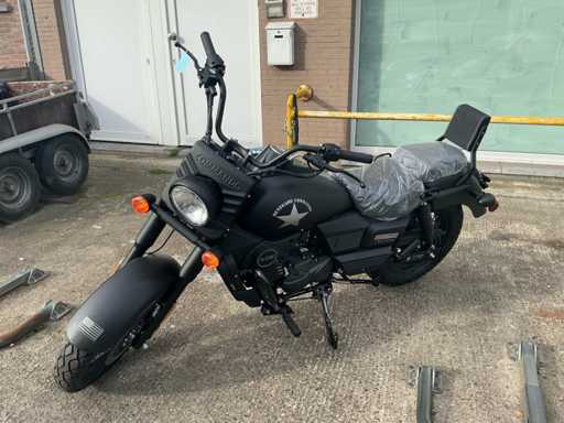 Um Commando 125 Renegade Motorcycle