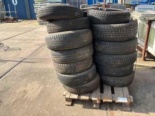 Car tire (19x)