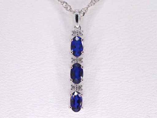 Pendentif en or blanc saphir et diamant