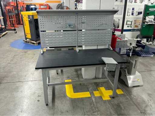 Uniworks 1500MM Workbench