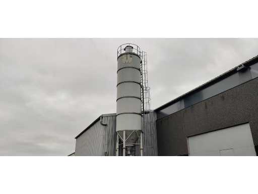 Concrete plant S.M.C.2 NUMBER 721 + OMG mixer
