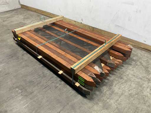 Lemn essilabil Angelim Vermelho cu stâlp de 200x6,8x6,8 cm (27x)