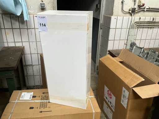 Armoire suspendue de salle de bain (2x)