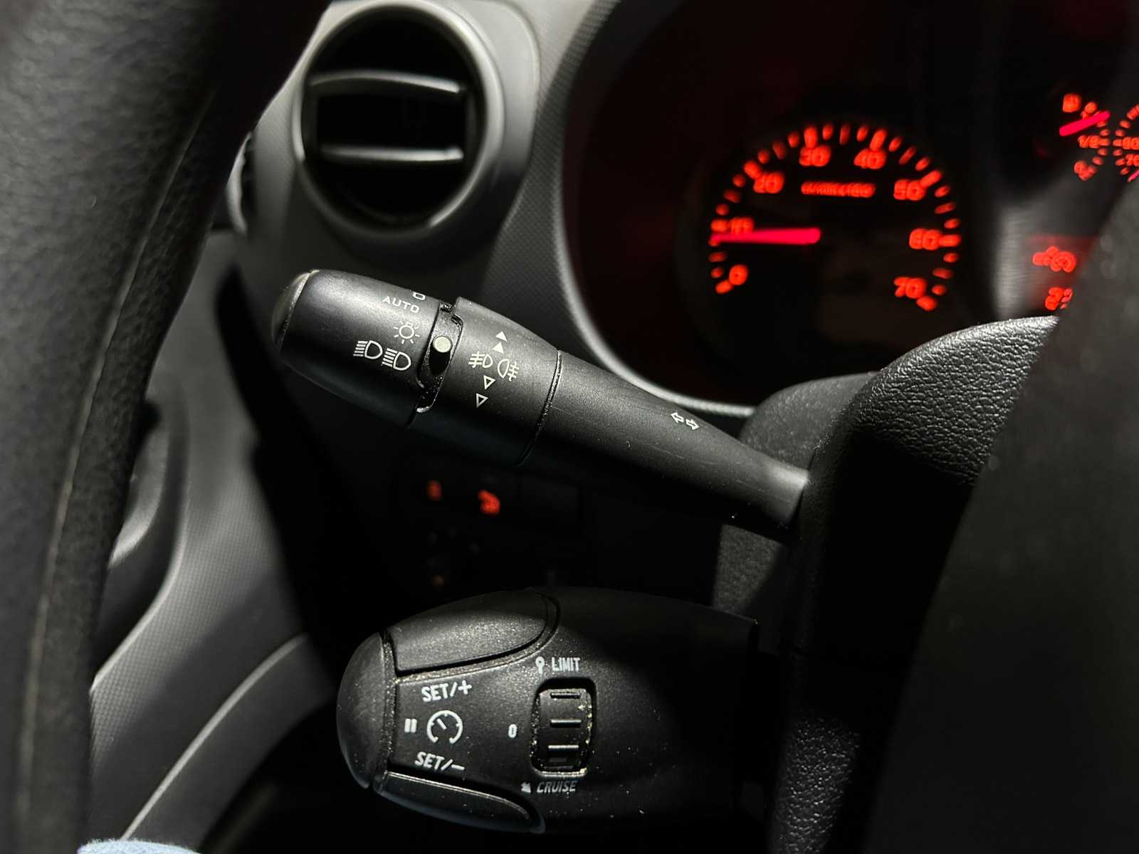 Peugeot Partner 120 1.6 BlueHDi 75 L1 Premium Pack 75pk 2018 (Origineel-NL & 1e Eigenaar), V-700-SK