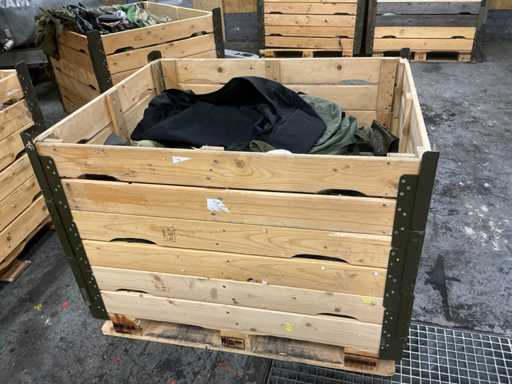 Various NL Army Clothing