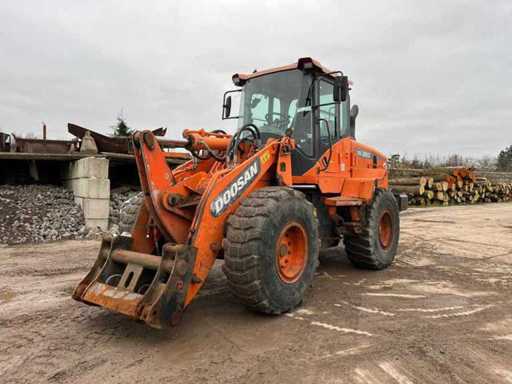 2014 Doosan DL250-3 - Shovel