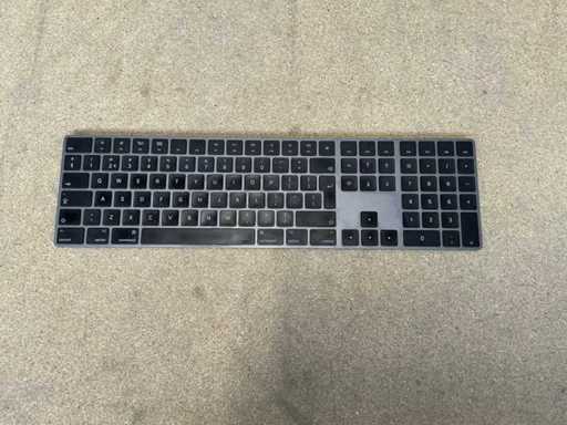 Apple Magic Keyboard