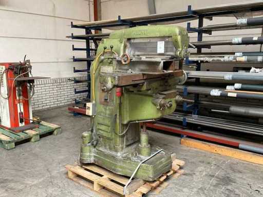 Induma FUM-2-E Universal milling machine