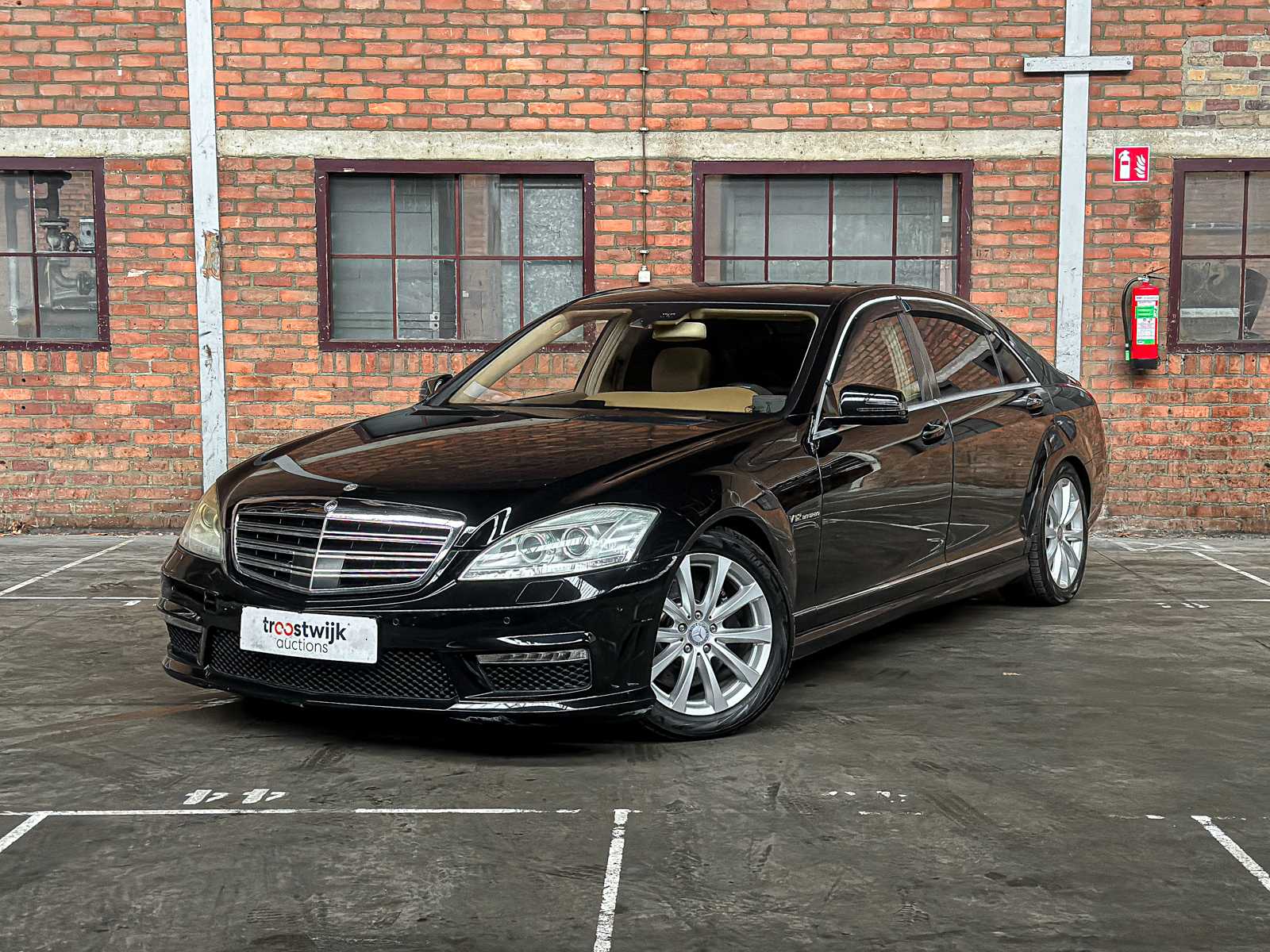 Mercedes-Benz S600 Lang S-klasse 5.5 V12 517pk 