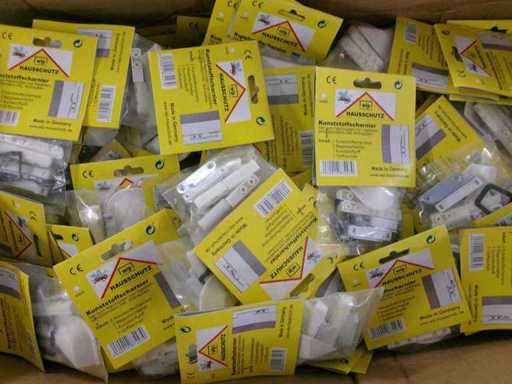 Plastic scharnierset voor insectenhorren, zo goed als nieuw (U2) (190x)