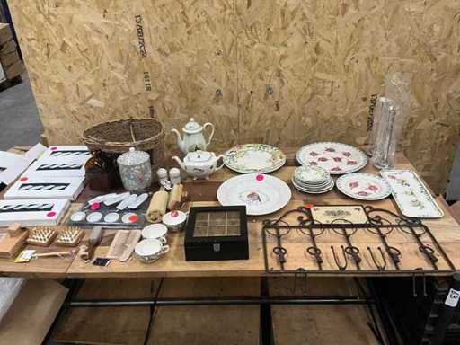 Divers servies en decoratie