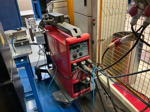 2010 FRONIUS TRANSTIG 3000 G/F Welding machine