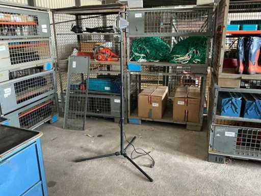 Spiraalverlichting op de bouwplaats (2x)