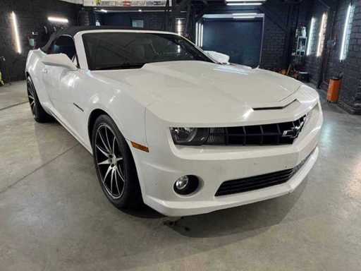 CHEVROLET Camaro 2SS Car