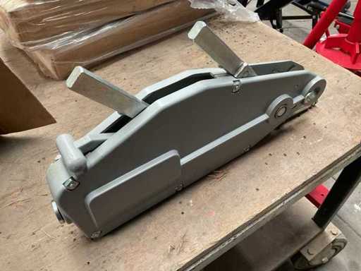 Torso CP0800 Wire rope hoist