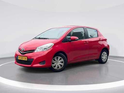 Toyota Yaris 1.3 VVT-i Obecnie 2013 | 4-SRF-36