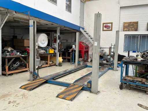 Autec 4-koloms hefbrug 3000KG