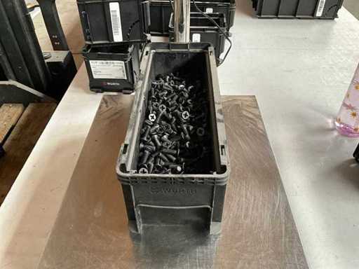 Würth 11.89kg Countersunk screw M8x25 in stackable container