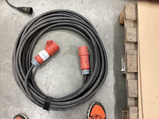 CEE 32 A Kraftstromkabel 24m lang H07 RNF 5x6mm2