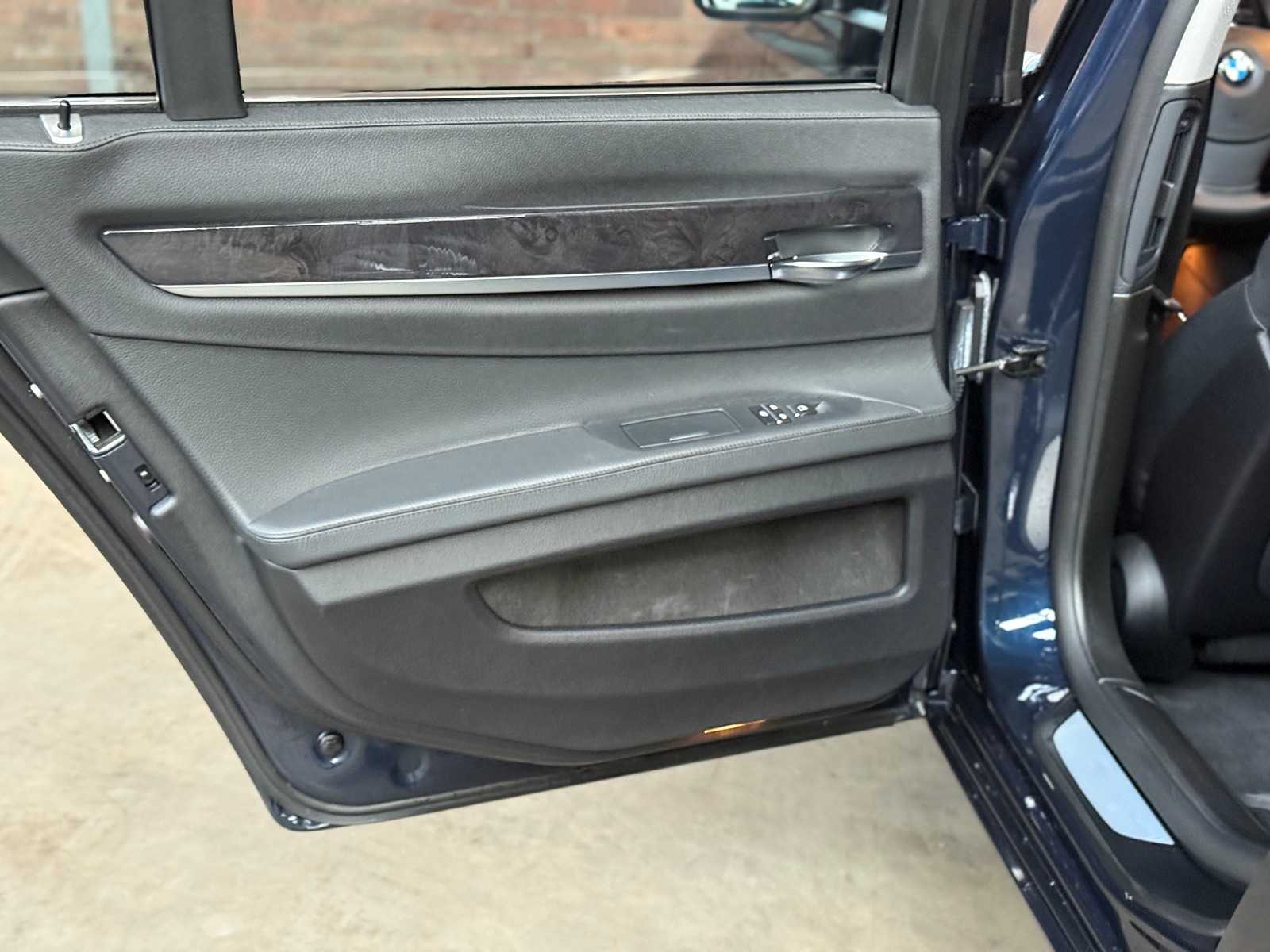 BMW ActiveHybrid7 F04 4.4 V8 465pk 2011, HZR-14-F