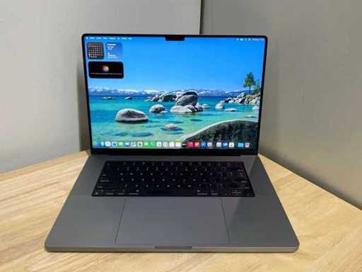 Apple MACBook M1 Pro A2485 Laptop
