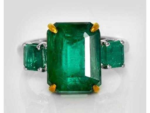 Luxusring aus Natur-Zambia-Grünem Smaragd 9,44 Karat in 18 Karat Weiß- und Gelbgold