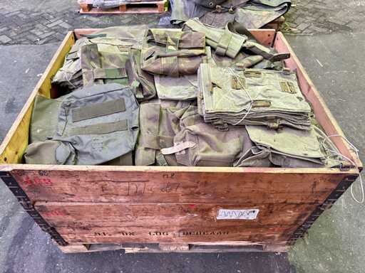 Batch of various army bags