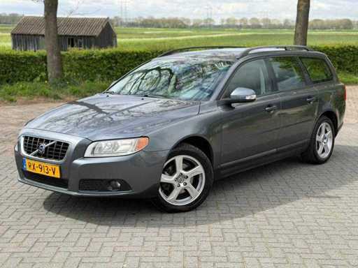 Volvo V70 2.0 Momentum RX-913-V