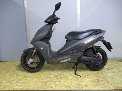 Malaguti 2 Takt - Bromscooter - Phantom F12 R.LC. dubbel disc - Scooter