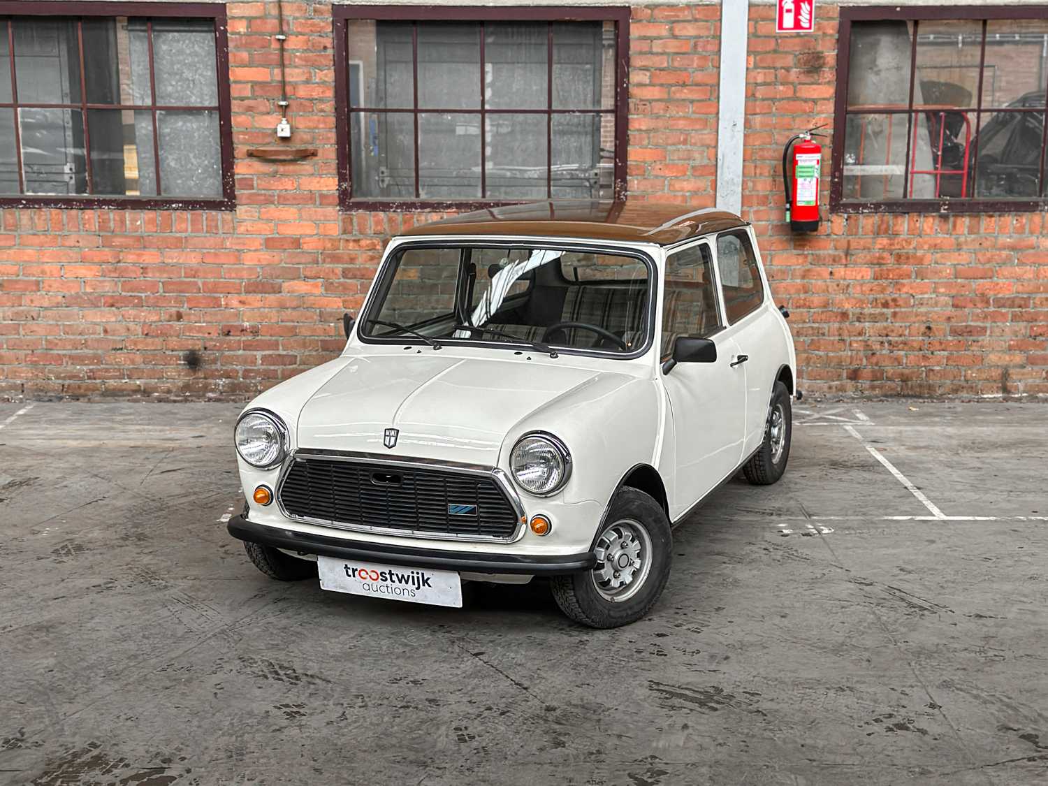 Austin Mini 1000 HLE 41hp 1984 (Original-NL), KS-40-RR