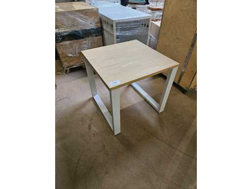 1x table 80x80cm 75cm h solid top 30mm with white base