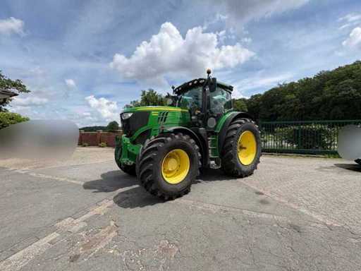 Trattore agricolo John Deere 6210R a trazione integrale 2013