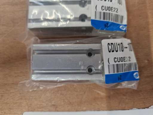 SMC - CDU10-10T - Zylinder für Direktmontage, einfachwirkend (3x)