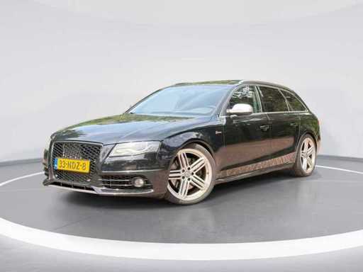 Audi A4 Avant 3.0 TFSI S4 | 33-NDZ-8 i 