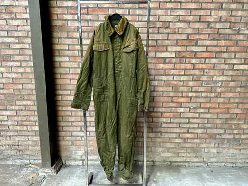 Lot de salopete de armat?