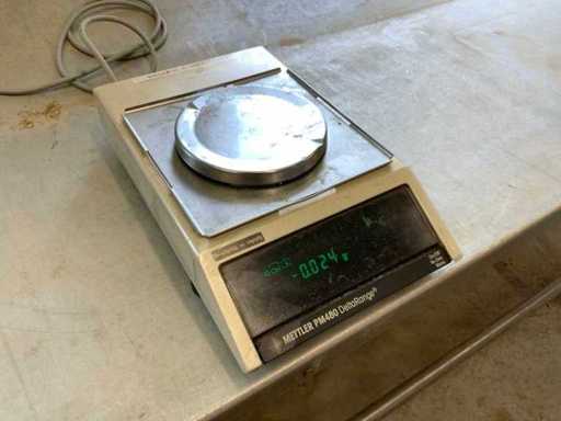Mettler Toledo PM480 Delta Range Digital Scale