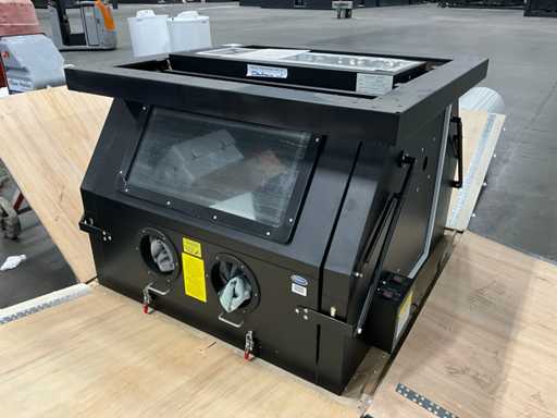 Datona SBC1200 Blasting cabinet