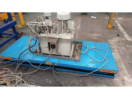 VAPO Hydraulische schaarheftafel met hydrauliekgroep