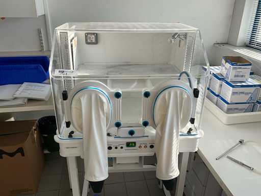 DON WHITHLEY SCIENTIFIC LIMITED Stacja Anaerobowa DG250