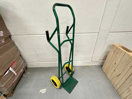 Hand truck