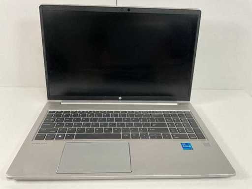 HP ProBook 450 G8 15.6", Core(TM) i5 11ª generazione, 8 GB di RAM, 256 GB NVMe Laptop