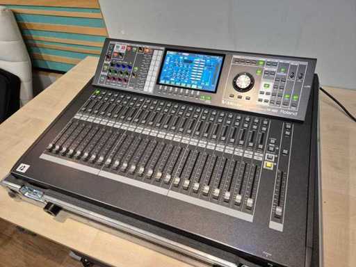 Complete Liquidation of a Professional Audio Equipment Store – Speakers, Amplifiers, Microphones, Mixers and Sound Systems