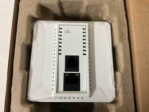 Edge-Core eingebauter ECW100 Access Point WLAN-Verstärker (2x)