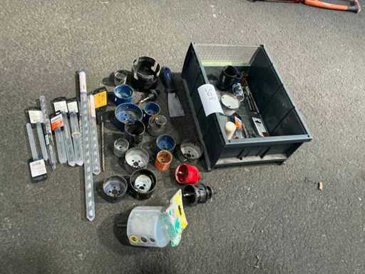 Série de divers outils de forage