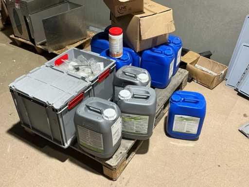 Vollständiges Deck mit verbleibendem Inhalt