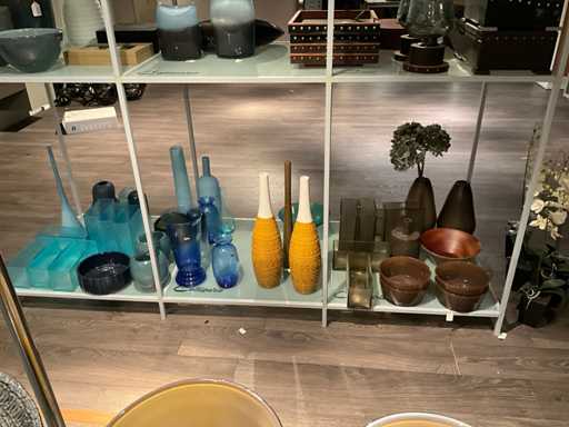 Tanti accessori di lusso per la casa (91x)