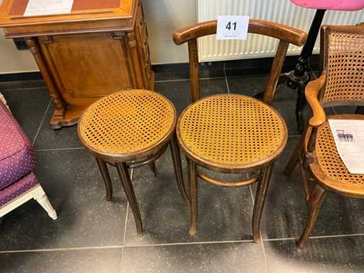 Cosmos stoel met bijpassende kruk